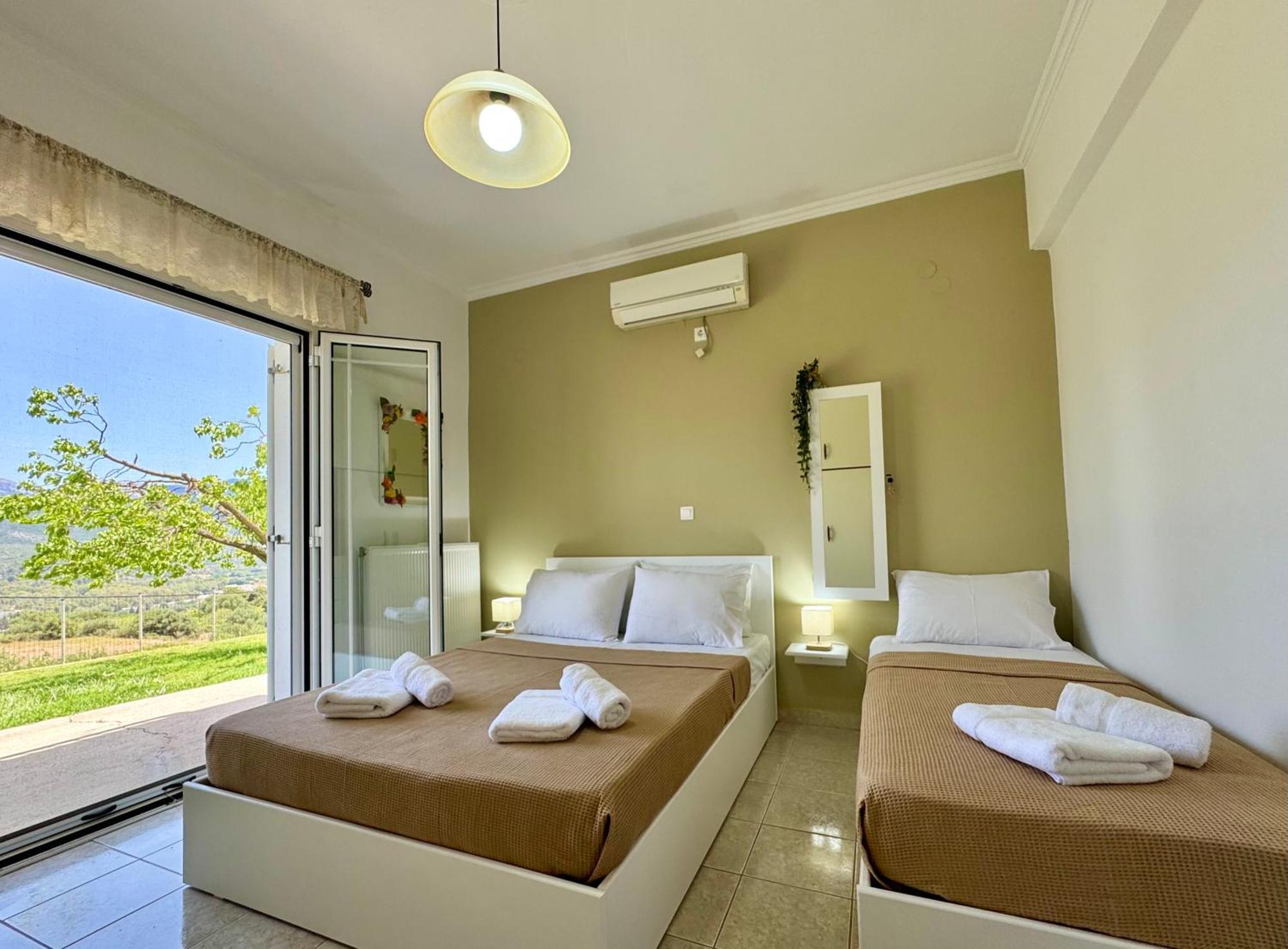 Villa Serenity Spilia Garden Floor 阿尔戈斯托利翁 外观 照片