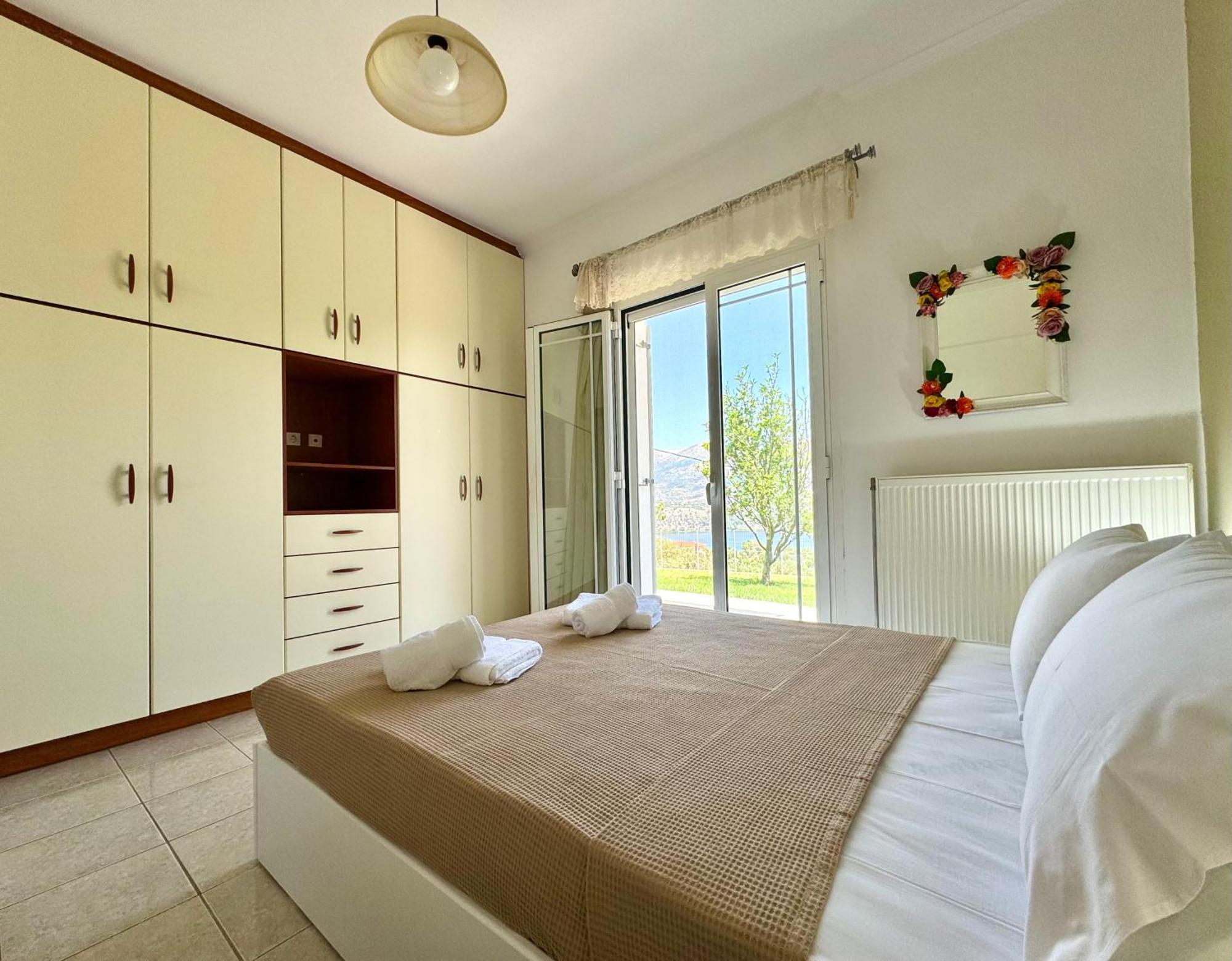 Villa Serenity Spilia Garden Floor 阿尔戈斯托利翁 外观 照片