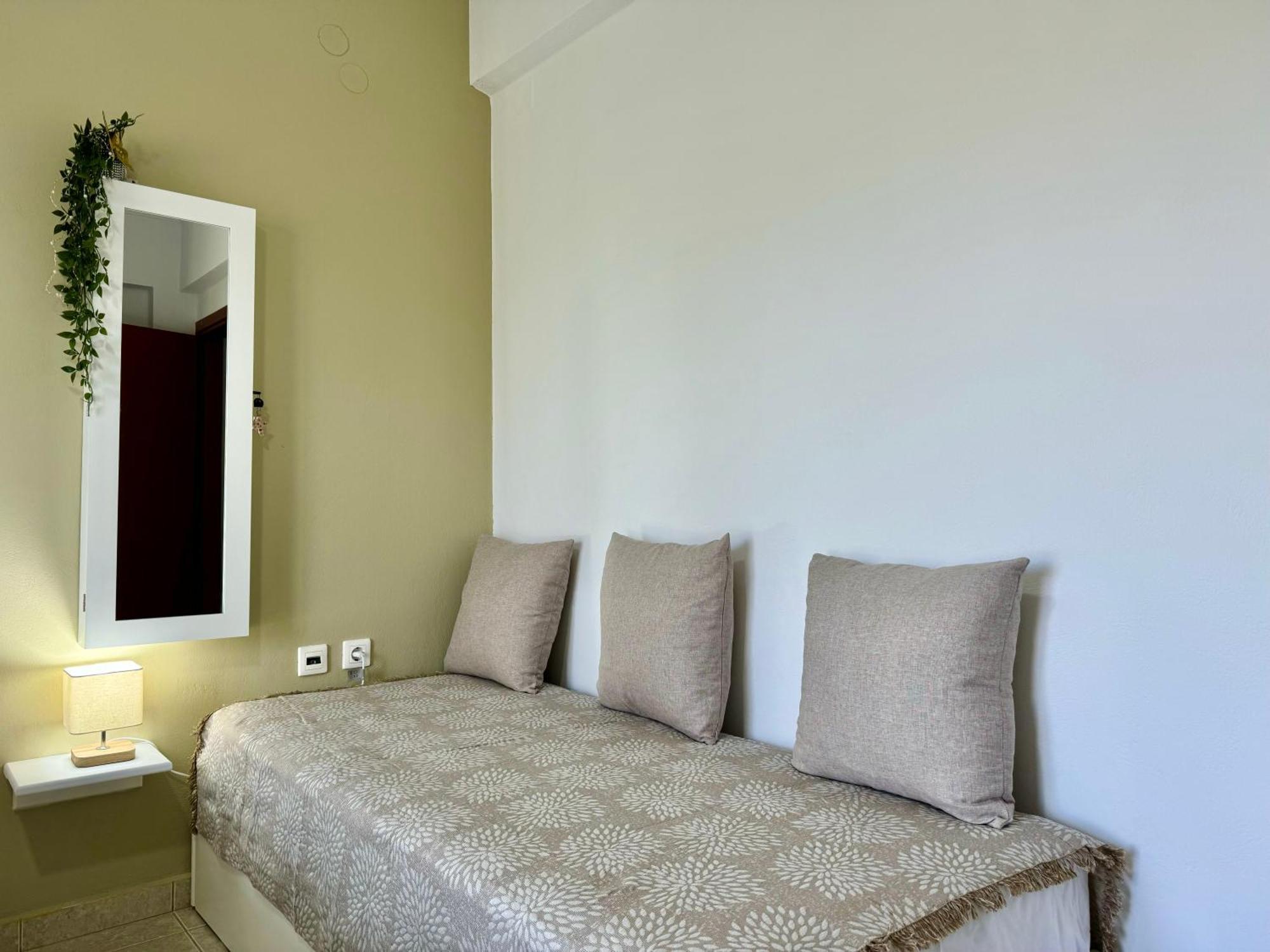 Villa Serenity Spilia Garden Floor 阿尔戈斯托利翁 外观 照片